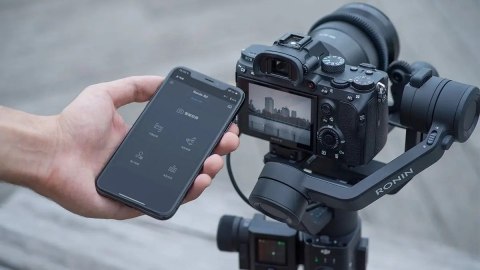 Stabilizator elektroniczny (gimbal) DJI Ronin SC czarny OUTLET
