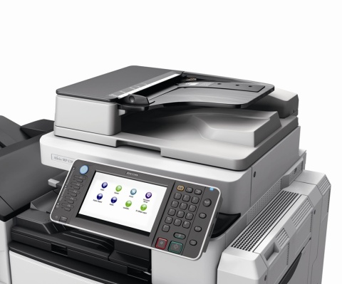 RICOH MP C3003SP, ARDF, DUPLEX, 4x550 +100 arkuszy – wydajne centrum obsługi dokumentów A3/SRA3 w formule Dzierżawy–Najmu